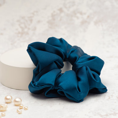 Navy Luxe Silk Scrunchie - The Silk Glow
